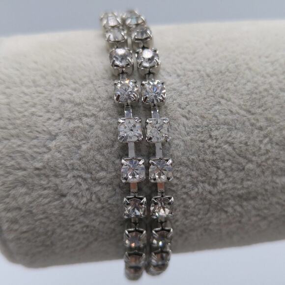 Vintage Double Strand Clear Rhinestone Bracelet, 7 Inches, Wedding Bridal - Picture 5 of 8